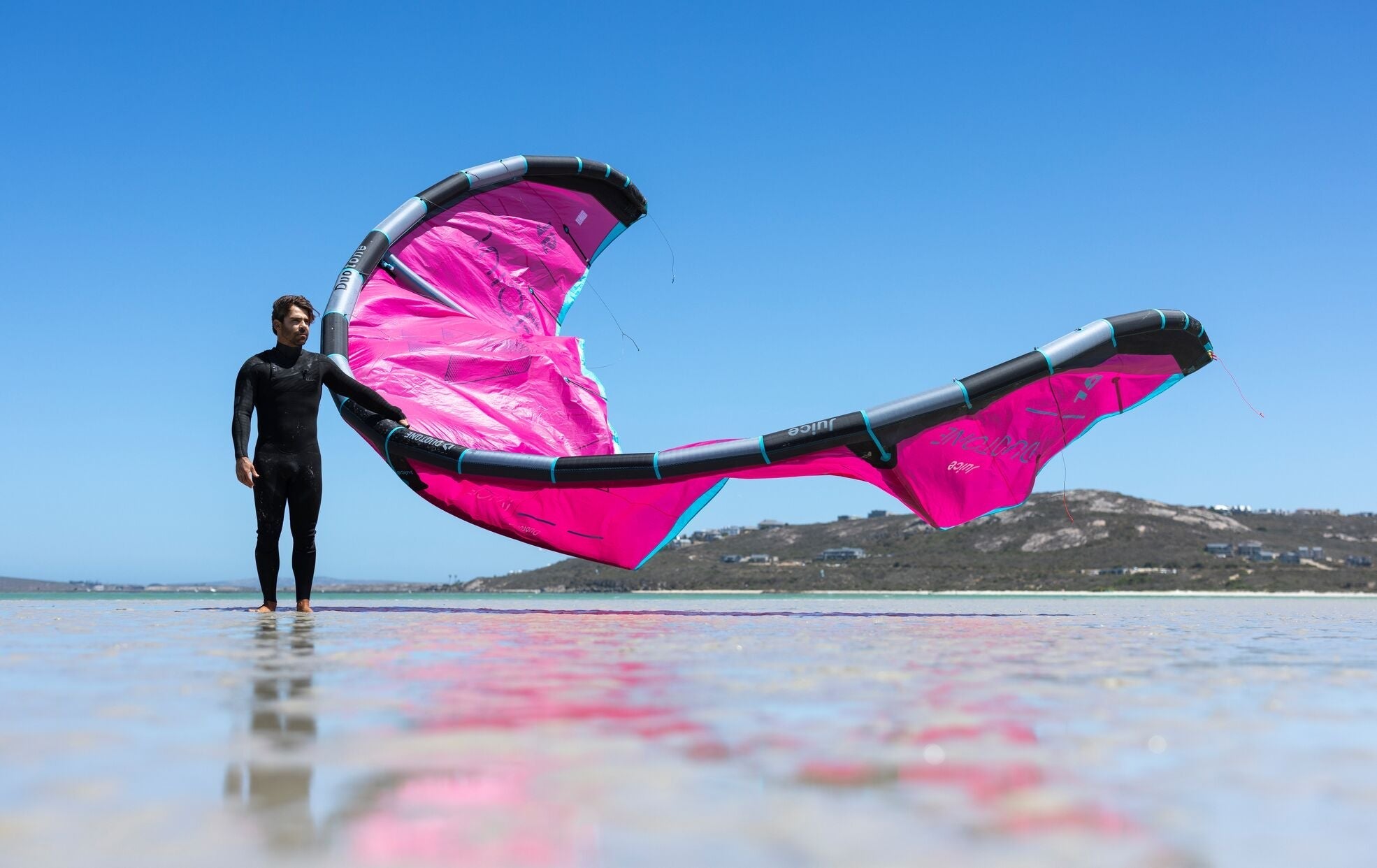 10 simple steps to repair a punctured leading edge or strut - The Kitesurf Centre