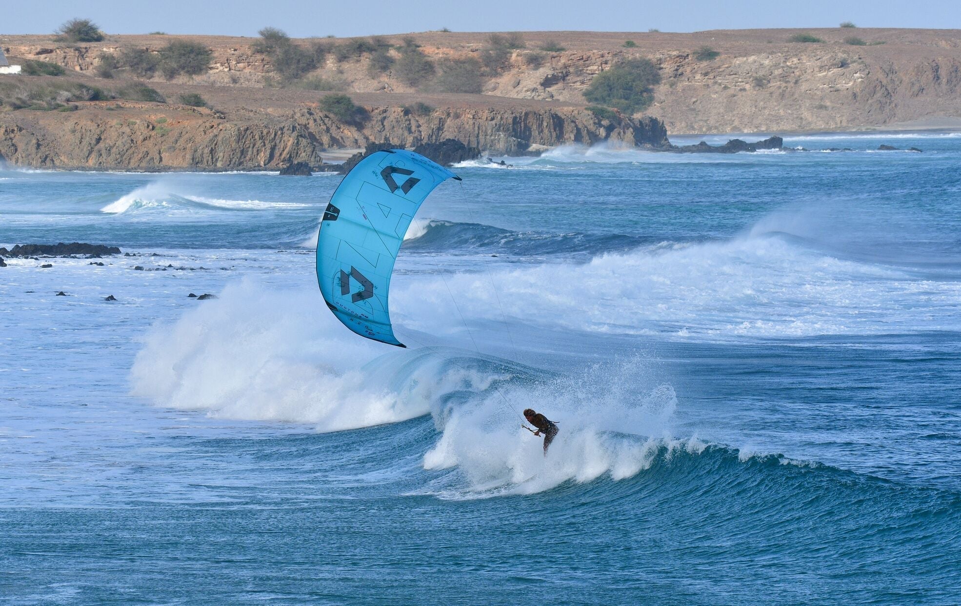 How Easy Is It To Learn Kitesurfing? - The Kitesurf Centre