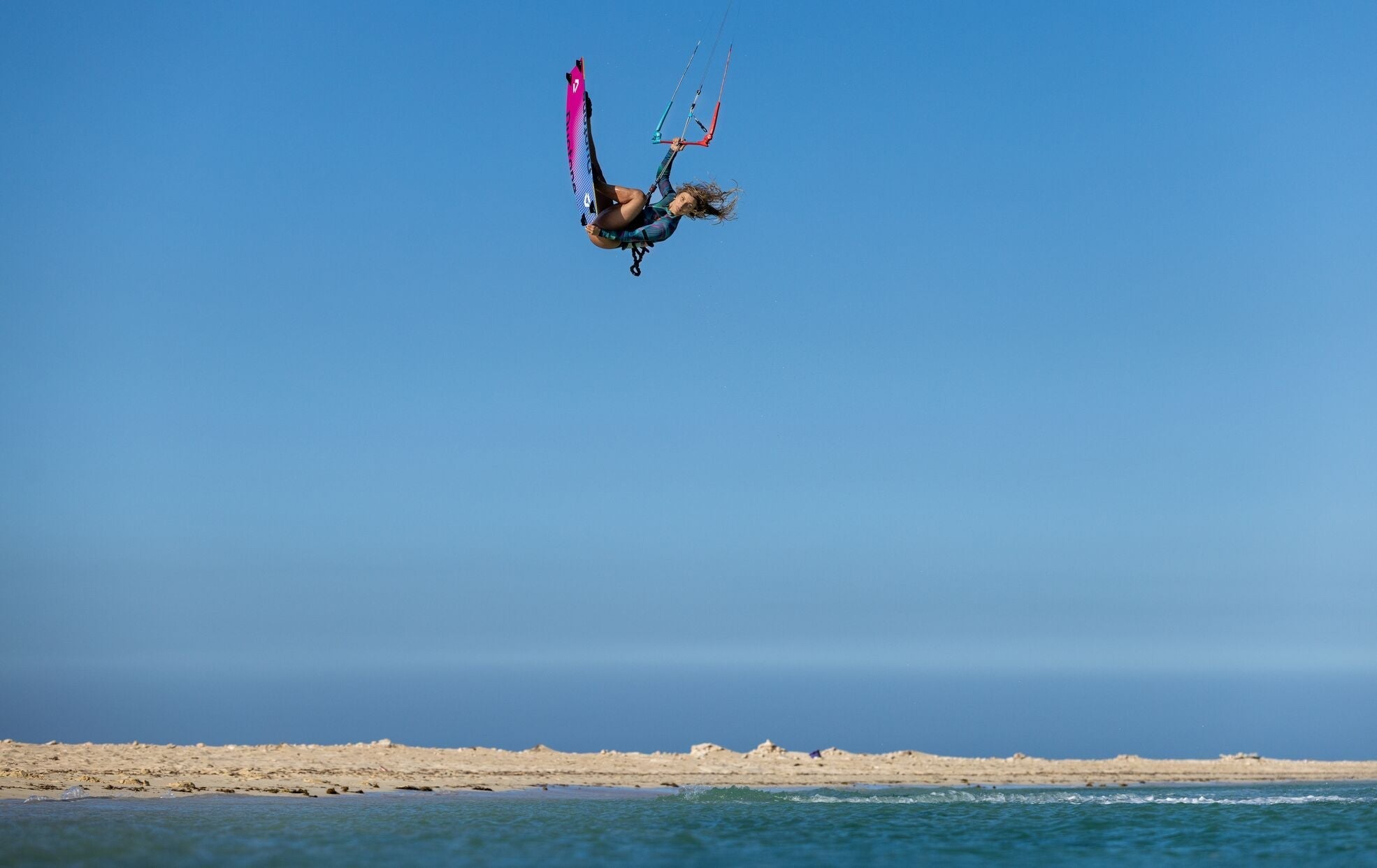 Learn How To JUMP Higher Kitesurfing & Improve Your WOO Score - The Kitesurf Centre
