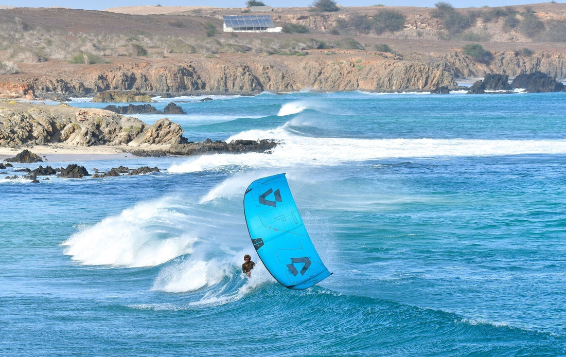 The 4 Essential Beach Assessments for Kitesurfing that Could Save Your Life - The Kitesurf Centre