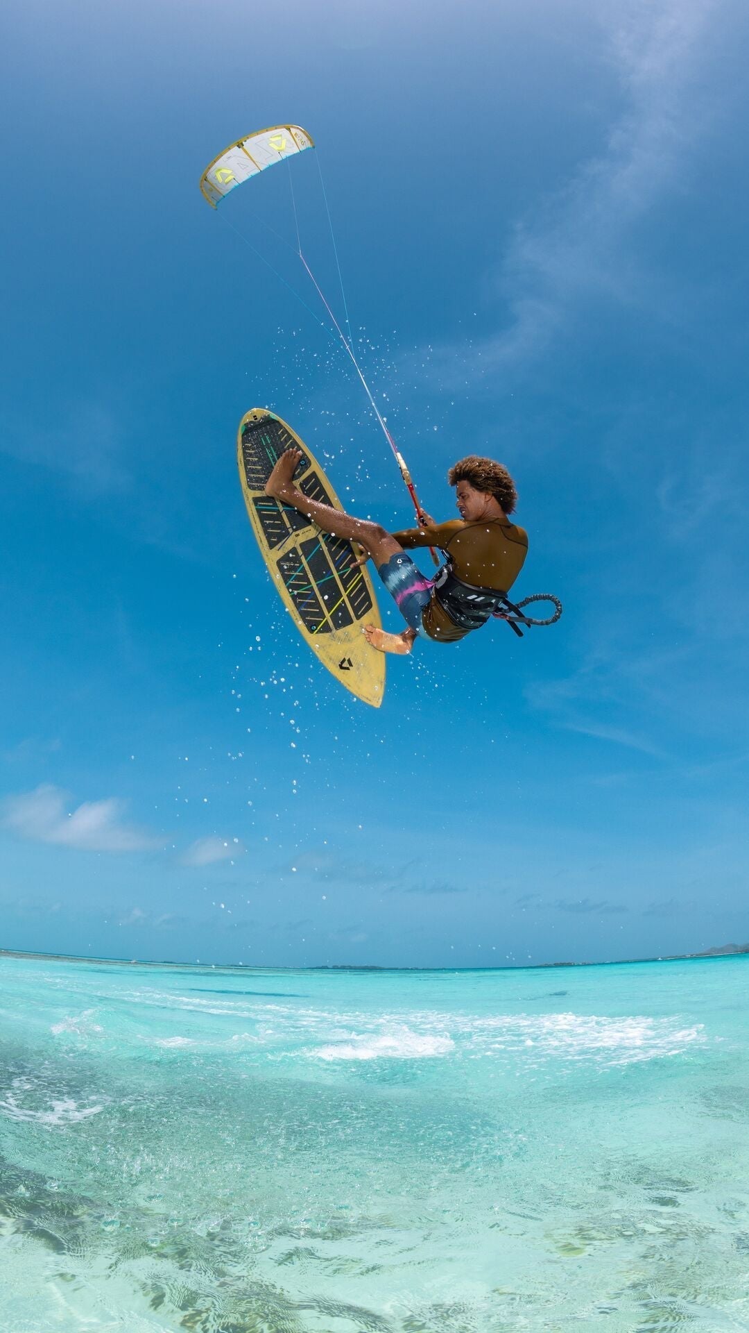 What is kitesurfing - The Kitesurf Centre