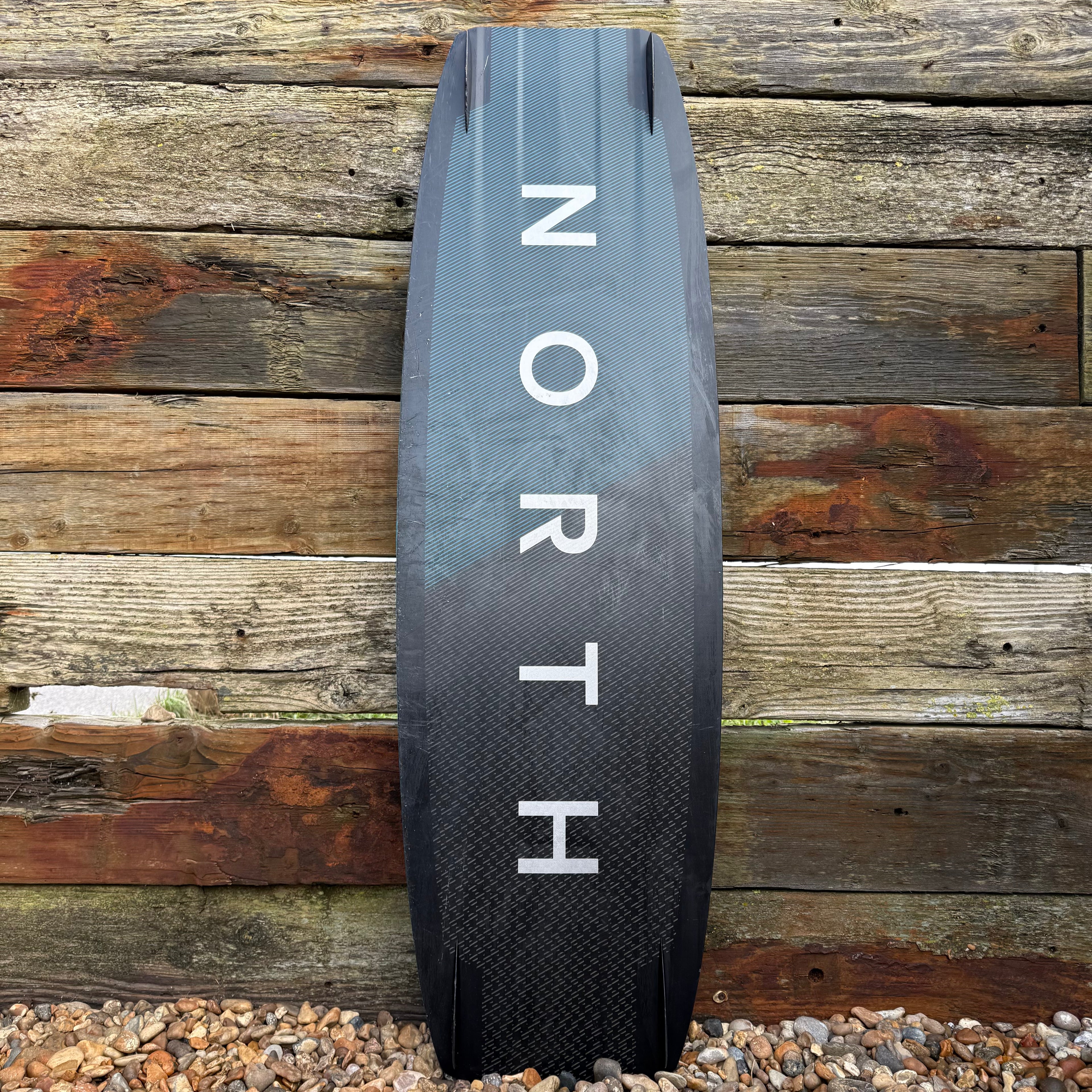 Used North Atmos Carbon 141