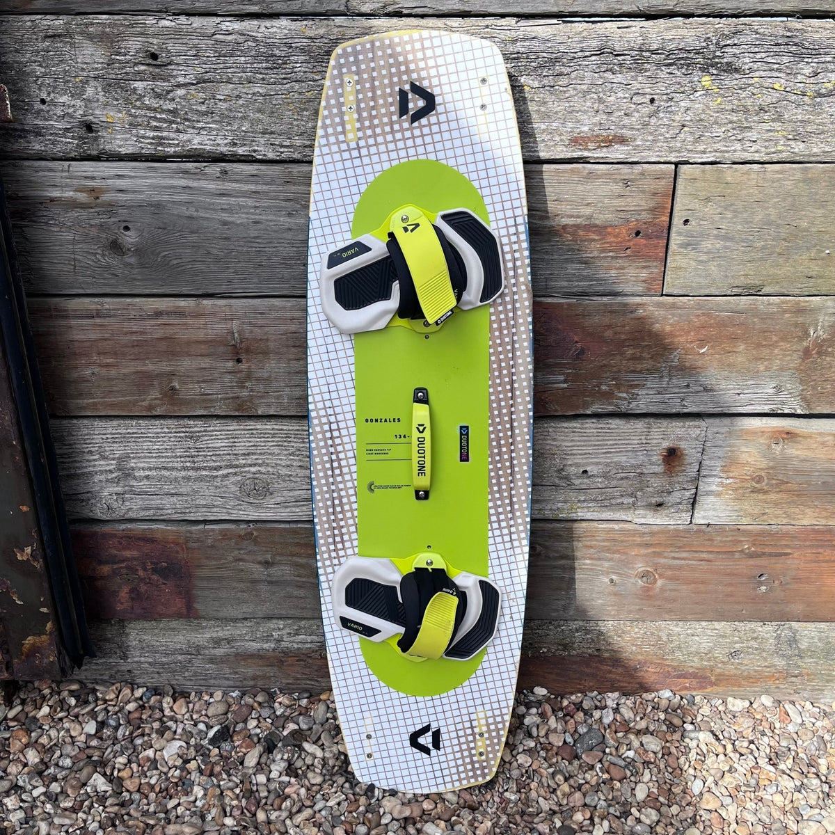 Duotone - Used 2026 Duotone Gonzales Twintip Board + Bindings - The Kitesurf Centre