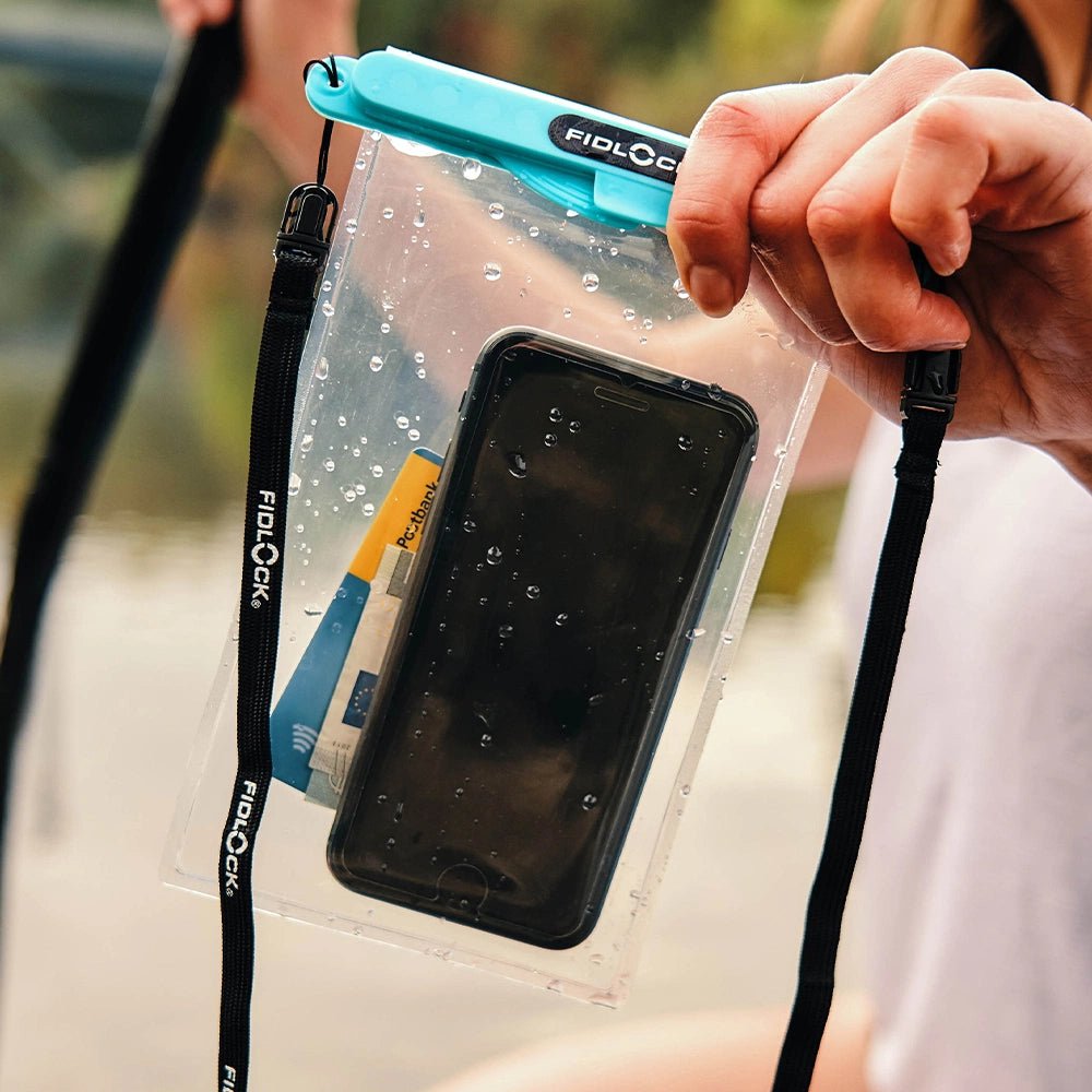 Fidlock - Fidlock Medi Magnetic Drybag - The Kitesurf Centre