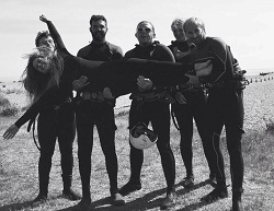 Into wetsuits Into wetsuits