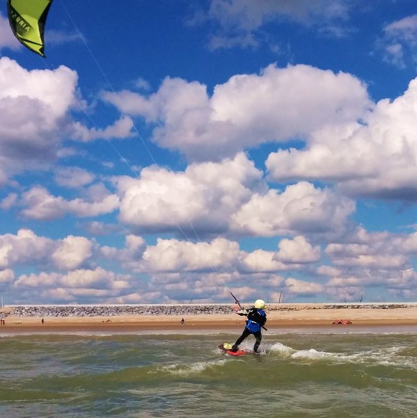 kitesurfing board lesson gift voucher