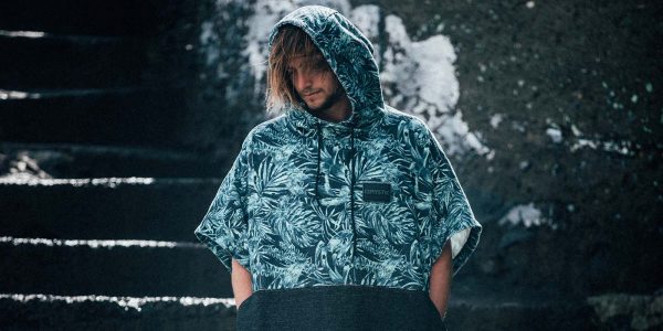 Mystic Allover Poncho 2019 - Image 7