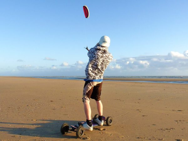 Kite landboarding Lesson at Camber & Greatstone - Image 6