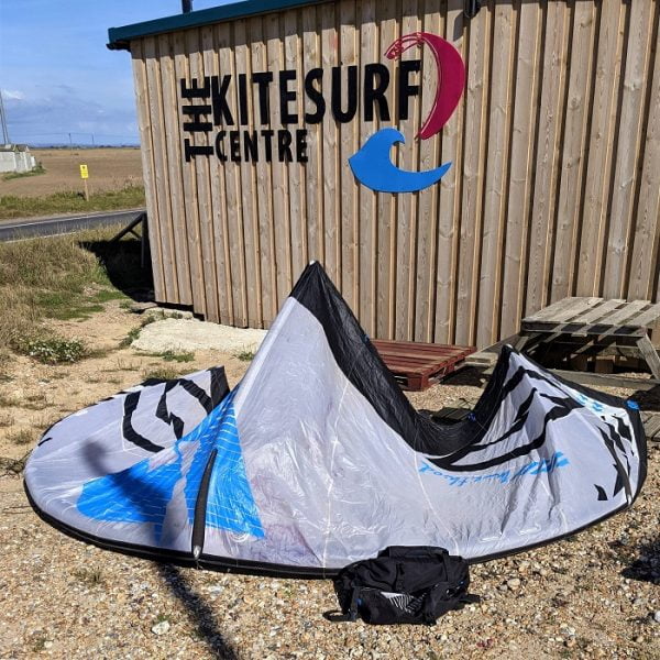 9m Switch Method Kite Package - Board + Bar & lines + Pump + Leash - Image 4