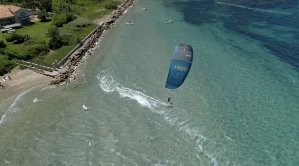 Airush Lithium V13 2022 - Image 3