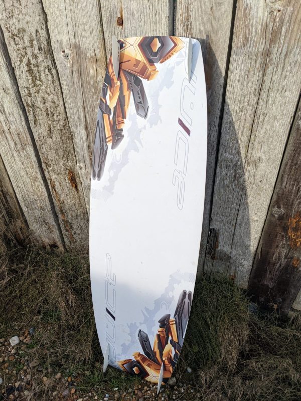 Juice Evolution Kiteboard 134 x 44cm - Image 2