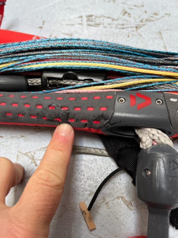 Duotone Neo 10m Kite Board Bar Package - Image 7