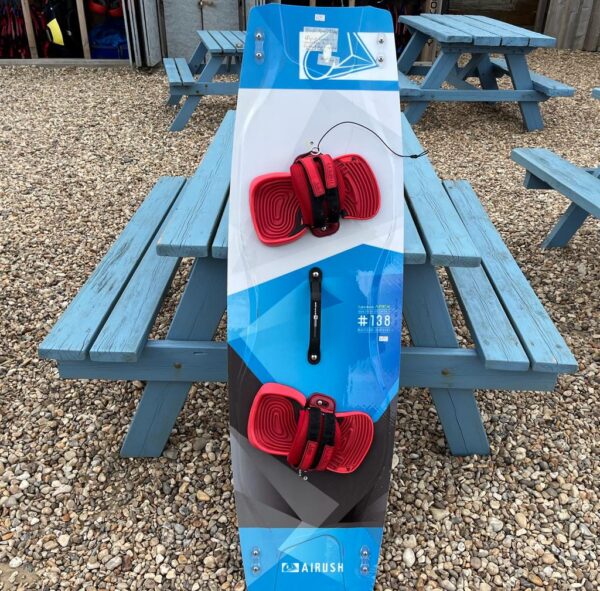 Airush Apex 138x42