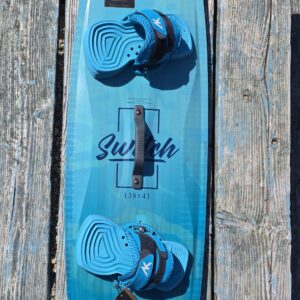 Airush Switch V3 138x41 with Pads